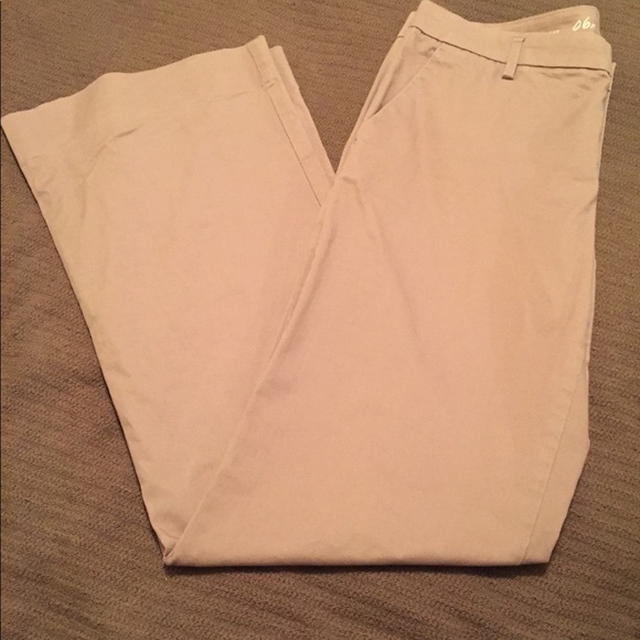 Gap Khakis - Picture 2 of 4